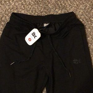 Men’s small joggers